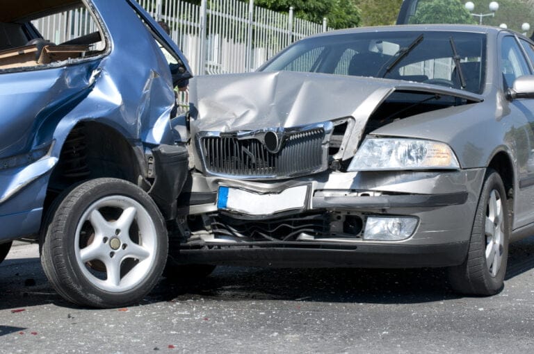 Two cars crashed. Nick Parr Law is the best lawyer for you in this cases.